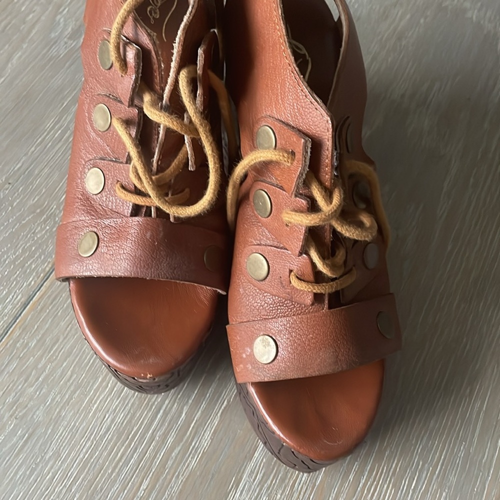 Free People Tan Leather Lace Front Platform Clog Sandals - Picture 6 of 9